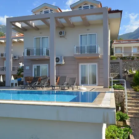 New Age Oleander And Meander Villa *